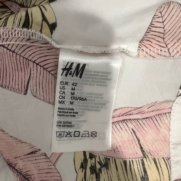 Desmond & Dempsey x H&M
Banana Ballon Sleeve Pink Shirt Dress M - Picture 7 of 8